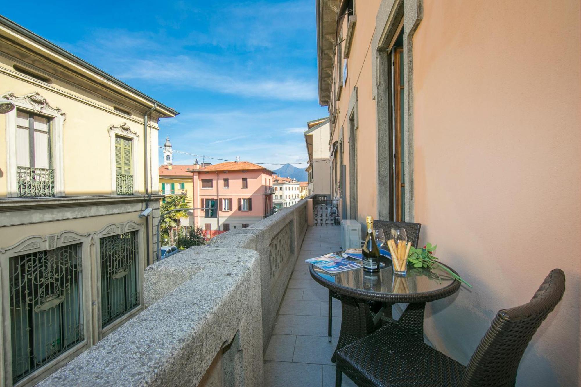 Menaggio Tosca Apartments エクステリア 写真
